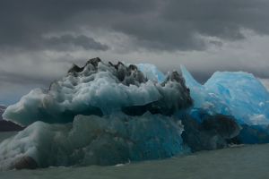 Ice berg in Lago Argentino, in Los Glaciares National Park, Patagonia, Argentina.